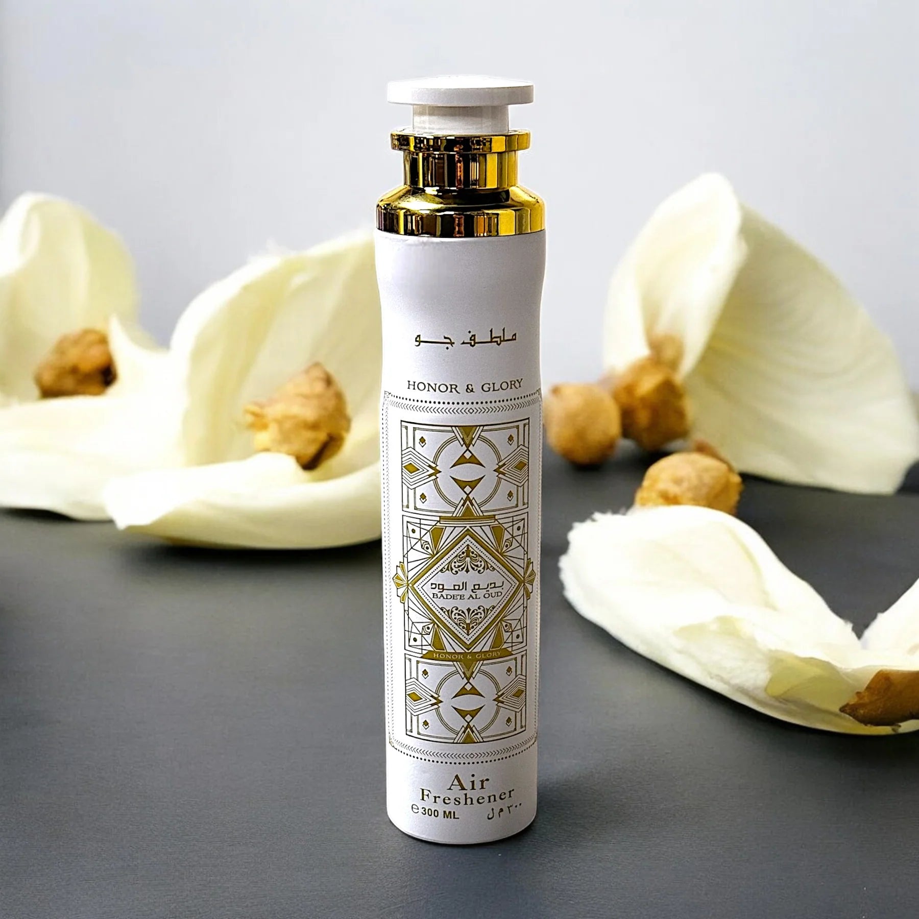 AMBIENTADOR HONOR & GLORY -  300ML - Lattafa